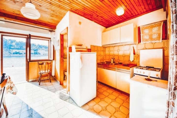 Apartmán Mala Oaza Mira Povlja  Exteriér fotografie