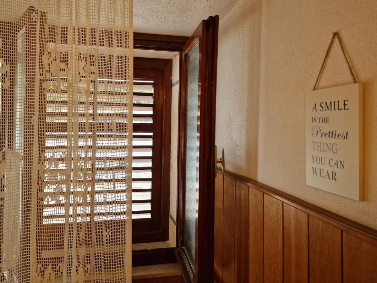 Apartmán Mala Oaza Mira Povlja  Exteriér fotografie